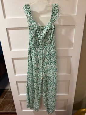 &Merci Green and White Floral Jumpsuit